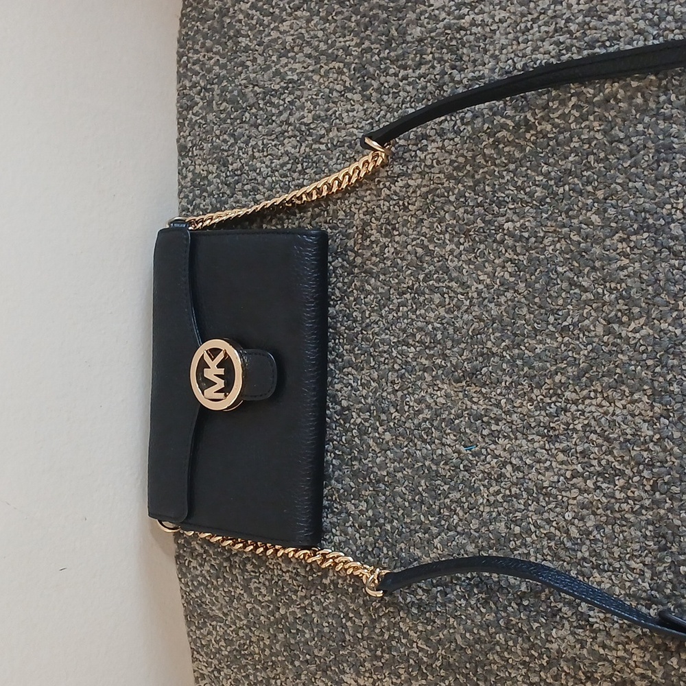 Michael Kors Vanna crossbody black pebbled leather women's purse